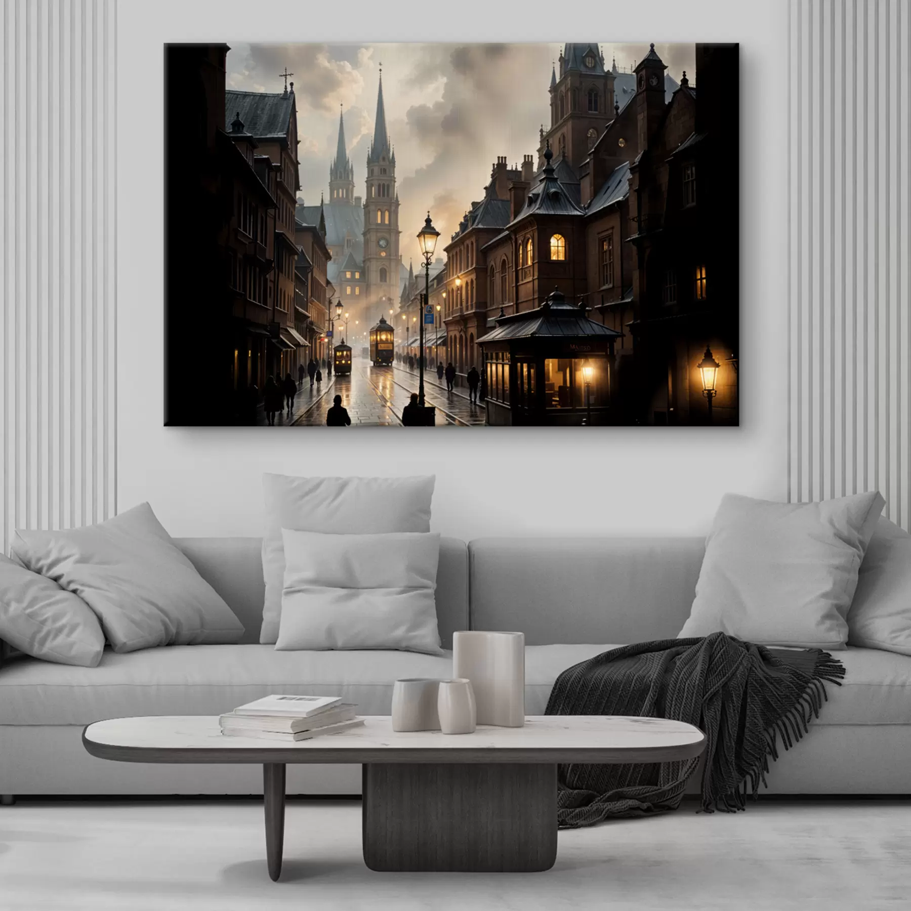 fototapet O seară ploioasă într-un vechi oraș european, cu străzi pietruite, clădiri istorice și un tramvai care trece s40604