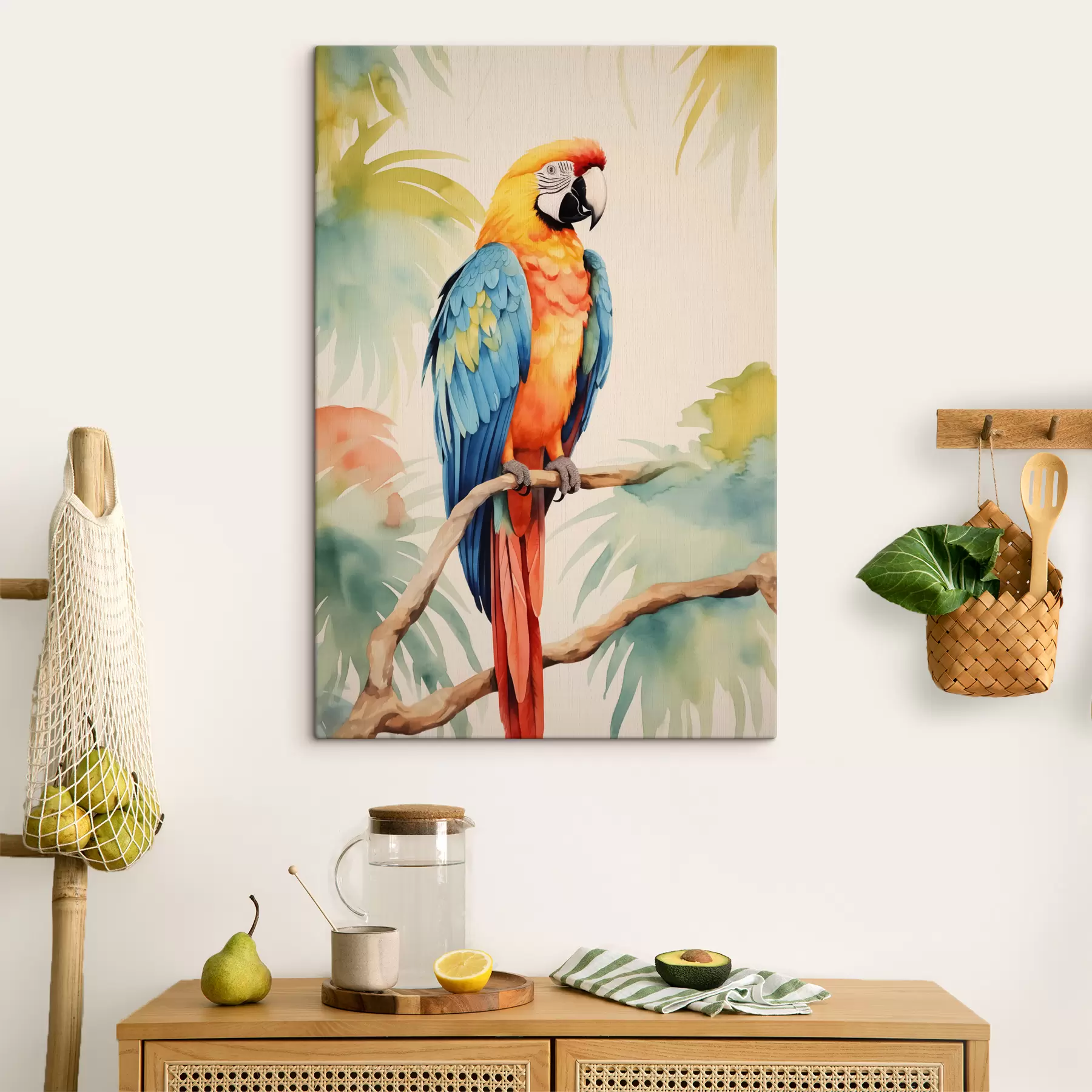 fototapet Un papagal macaw colorat stă pe o ramură s40879