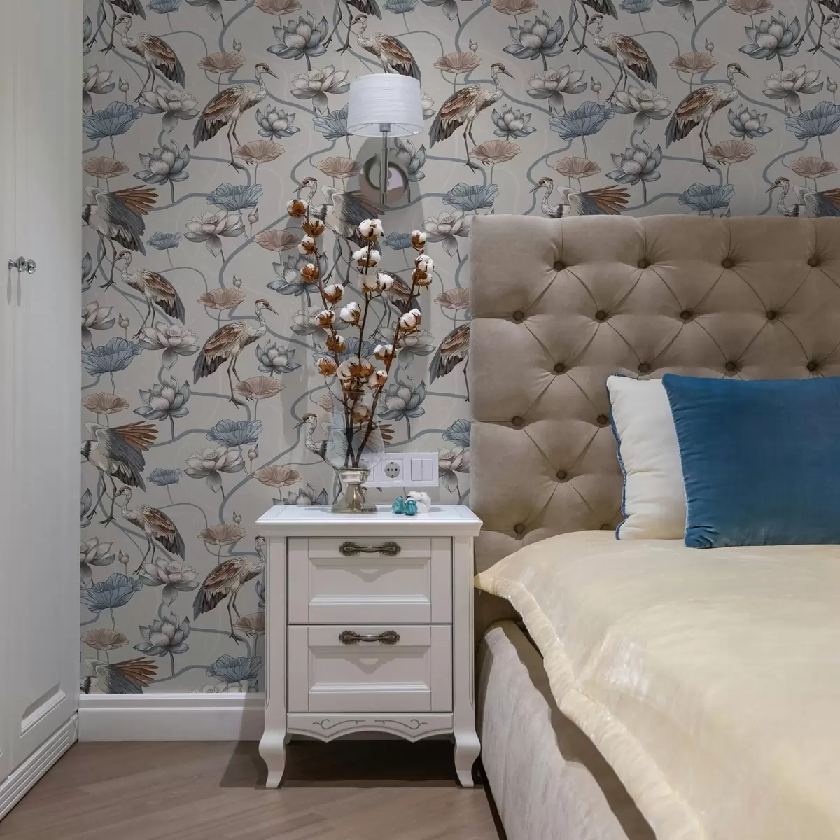 Wallpaper Compoziție cu cocori și lotuși în culori pastelate a00064