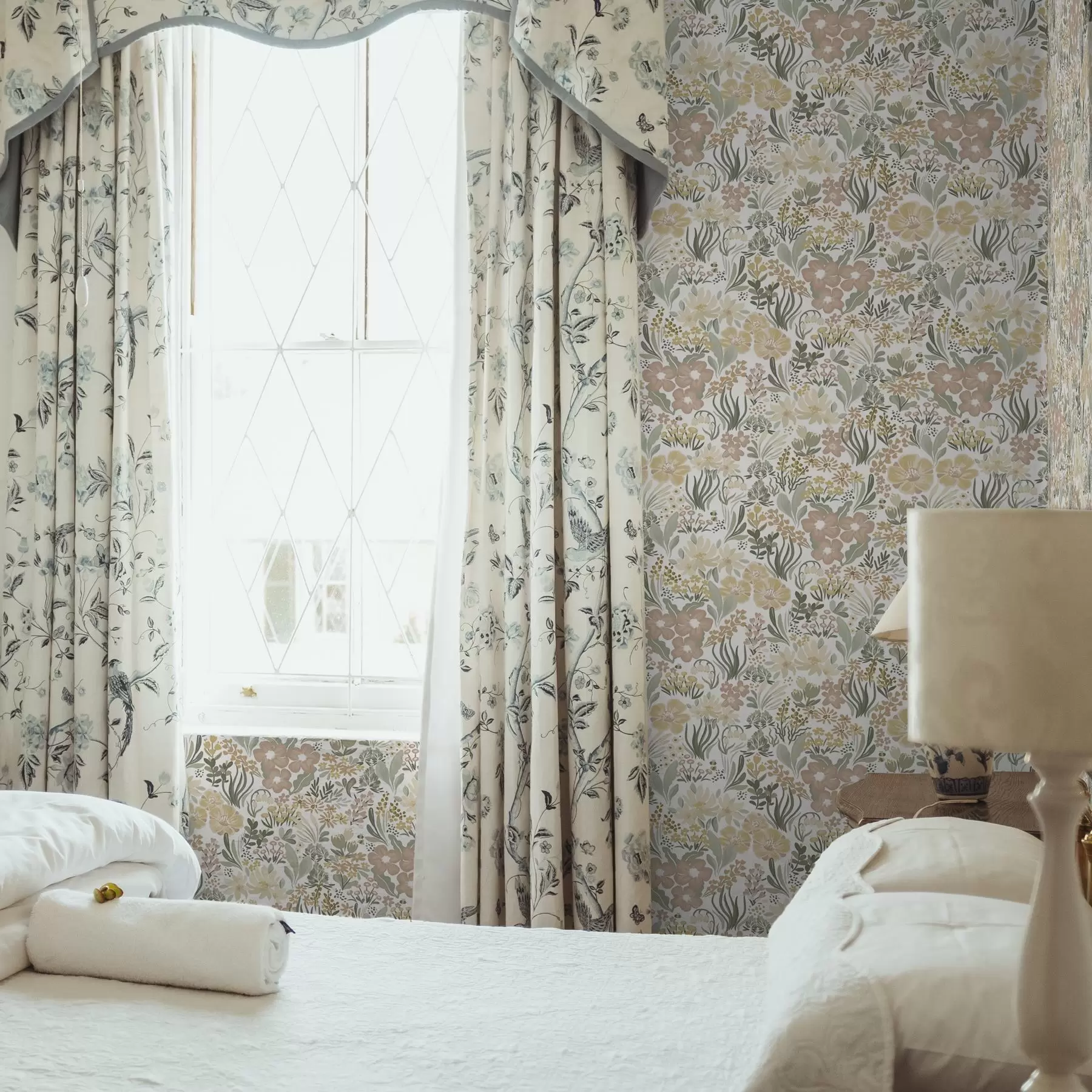 fototapet Flori sălbatice acuarelă pe un fundal crem a00154