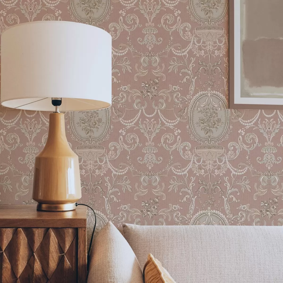 Wallpaper Ornament baroc cu flori pe fundal roz a00160