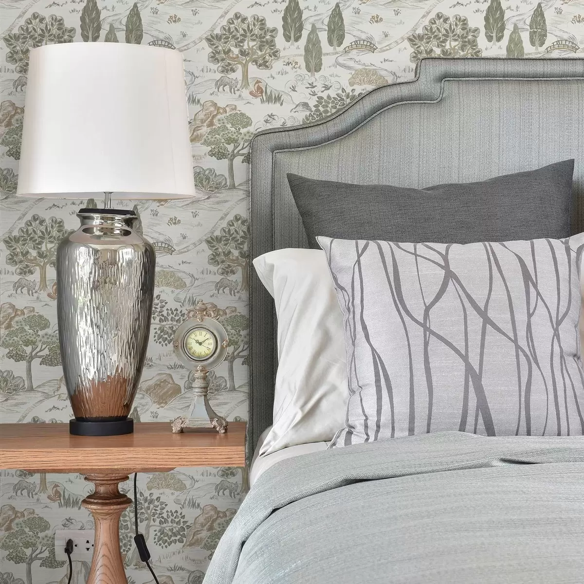 Wallpaper Harta de basm a naturii cu animale și copaci a00177