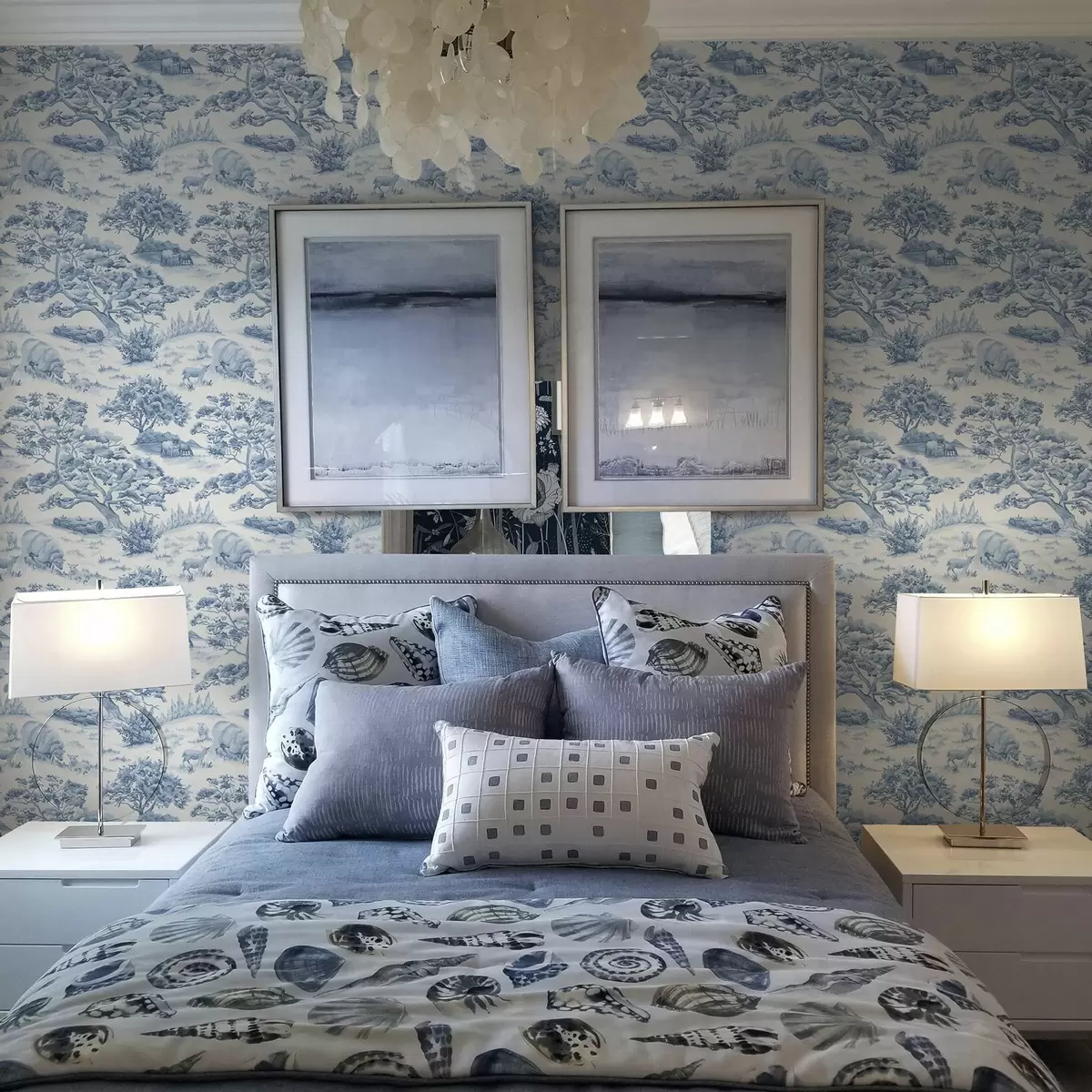 Wallpaper Peisaj rural în tonuri de albastru cu oi și copaci a00178