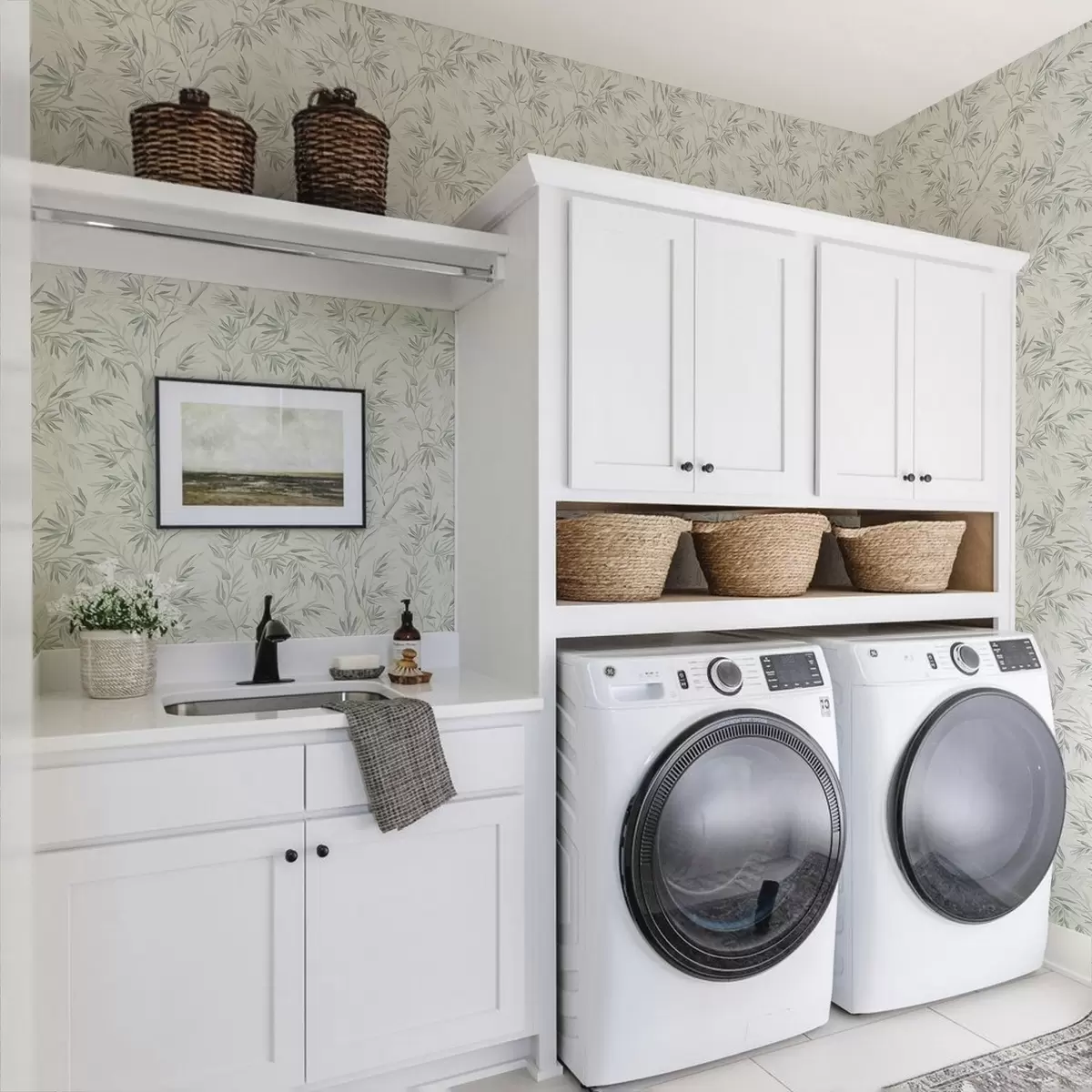 Wallpaper Frunze de acuarelă în nuanțe reci, design minimalist a00225