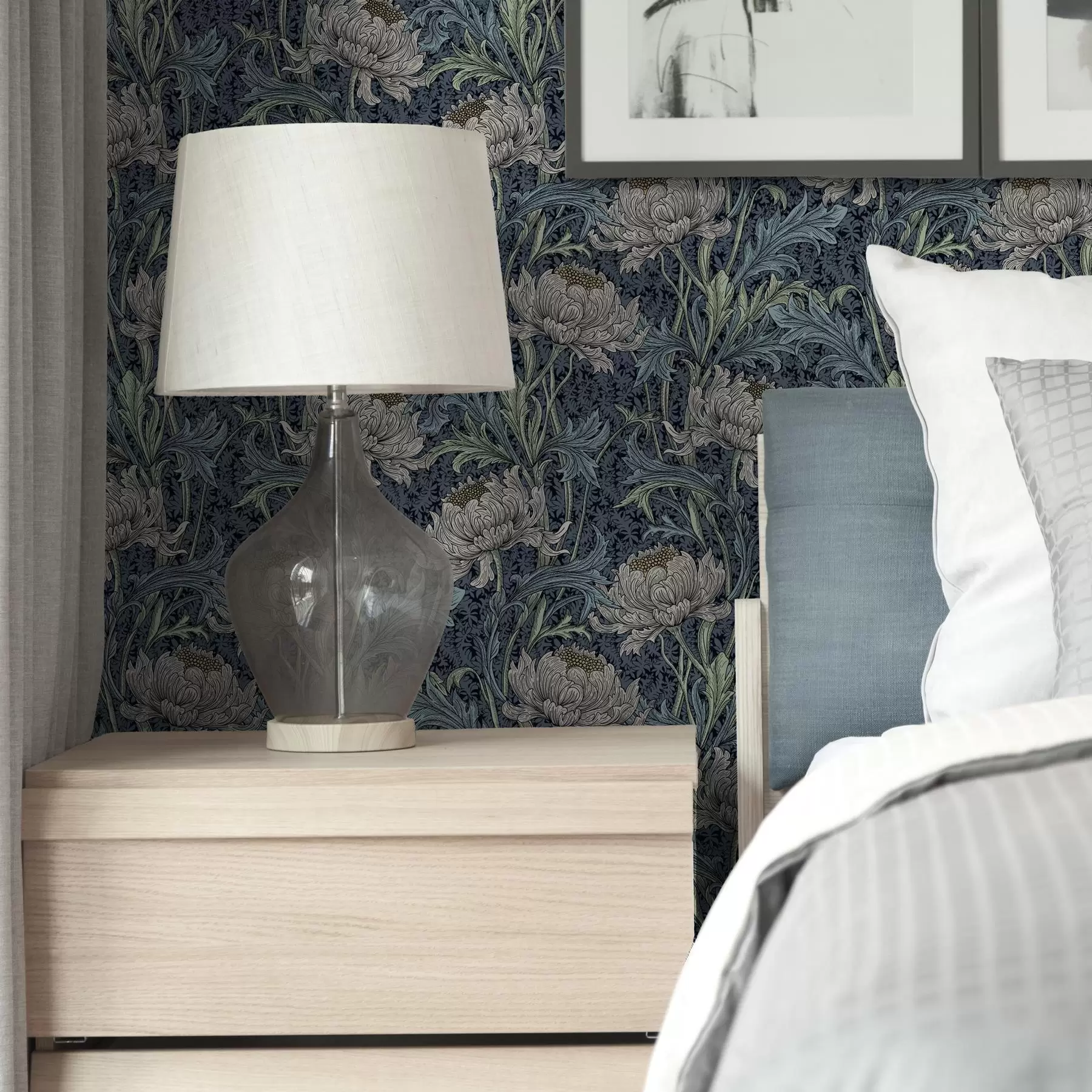 fototapet Peonii de epocă pe un fundal întunecat, stil floral gotic a00233