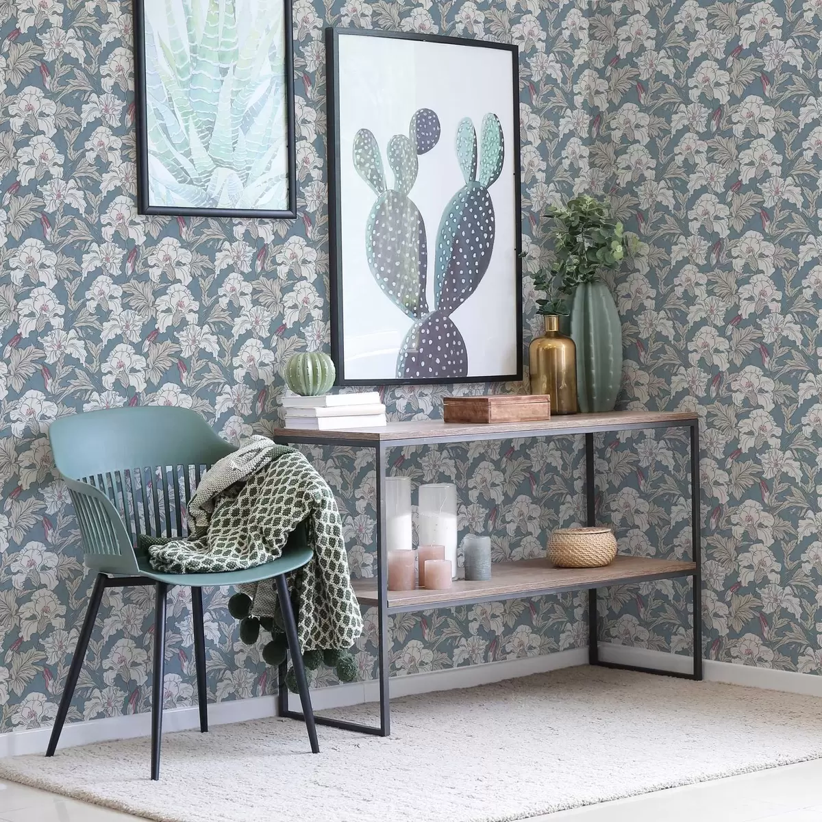 Wallpaper Hibiscus alb pe fundal albastru cu model de contur a00272v1