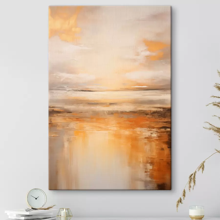 Tablouri O pictură abstractă a unui peisaj de plajă cu un ocean calm, nisip portocaliu și un cer noros cu soare s45567