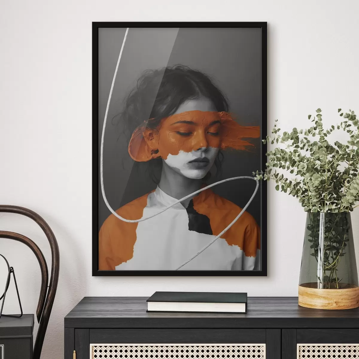 Poster Portret de fată cu o imagine abstractă portocalie f45495