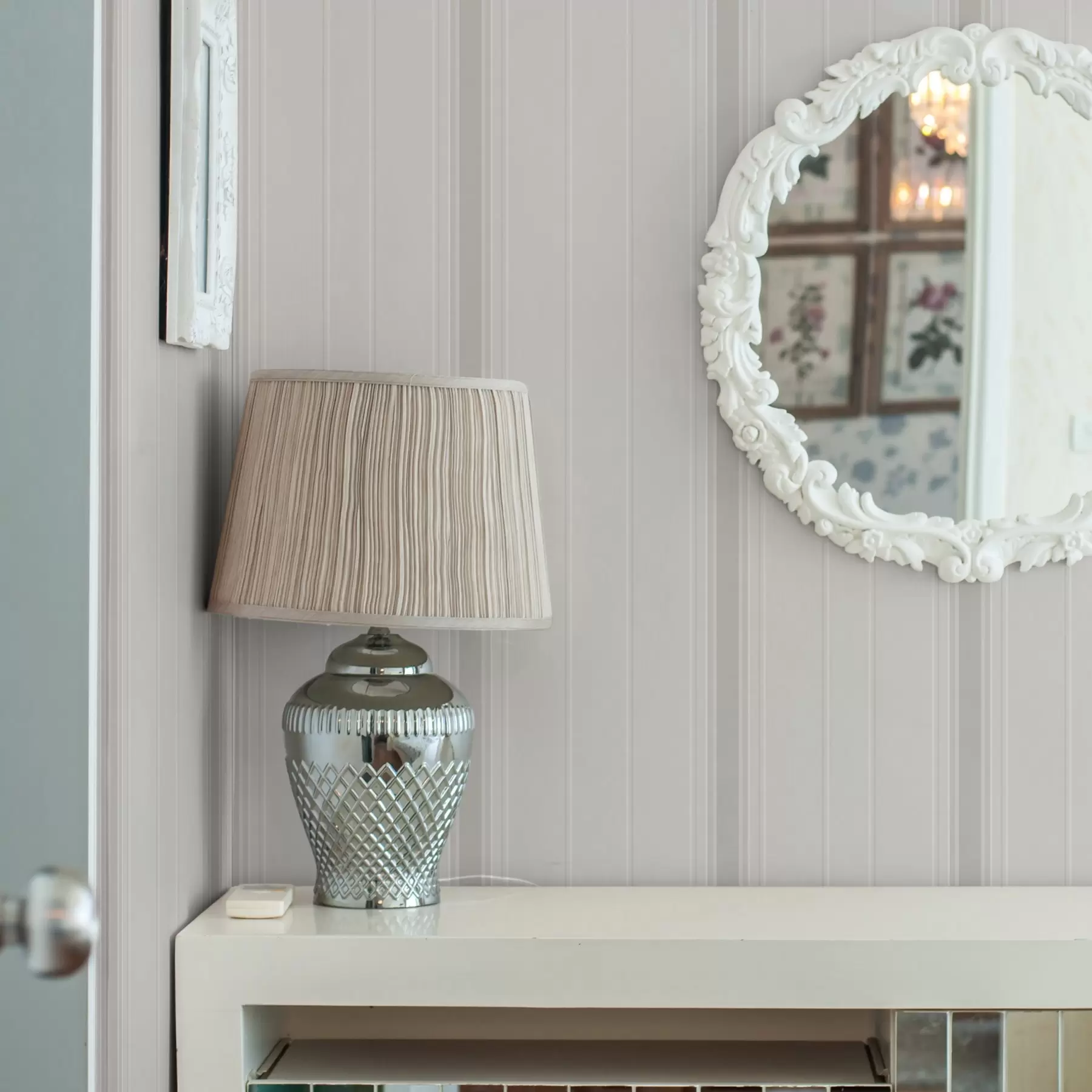 fototapet Fond bej cu dungi subțiri și medii gri-alb a00559