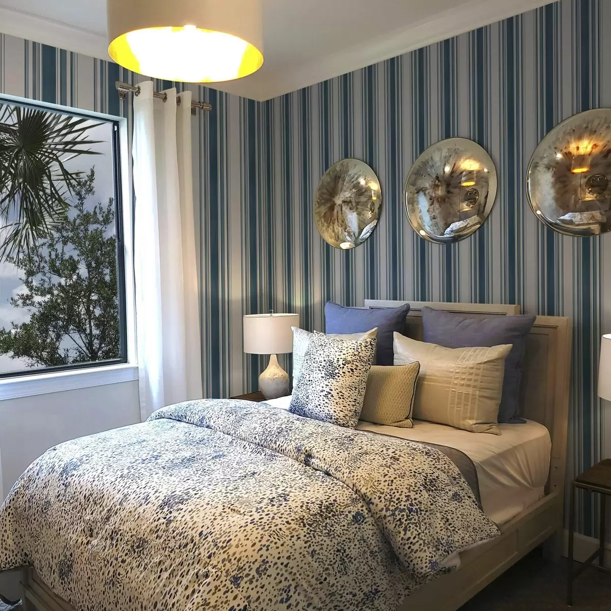 Wallpaper Dungi albastre de grosime variabilă, cu spații deschise a00568