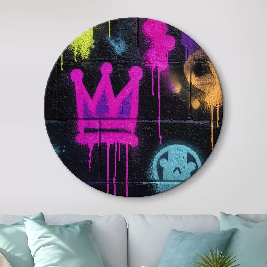 Tablouri graffiti strălucitor pe fundal întunecat r45717