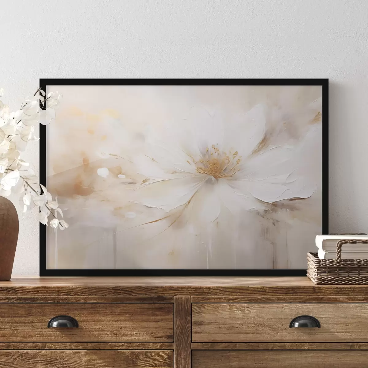 Poster O floare deschisă la culoare, cu centrul galben-portocaliu f45802