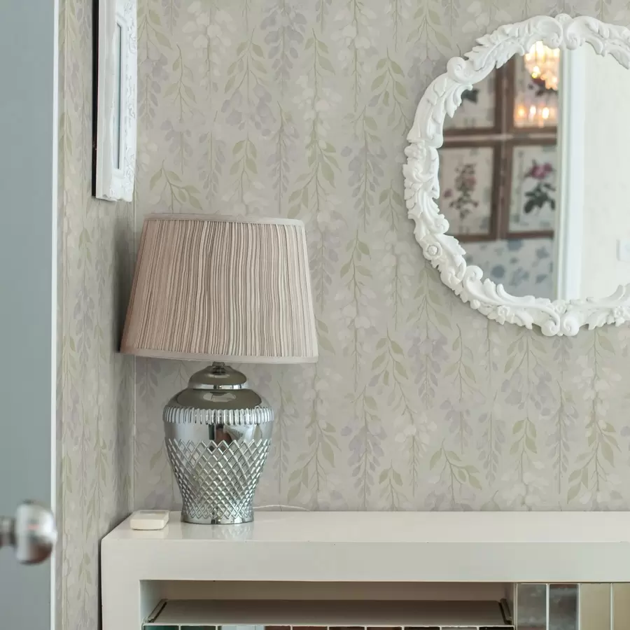 fototapet Glicină lavandă pe fundal verde mentă a00593