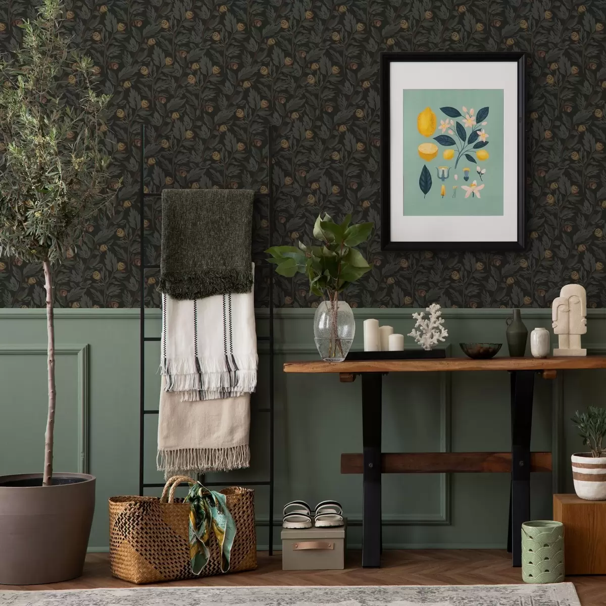 Wallpaper Model floral închis la culoare, cu muguri și frunze galbene a00598