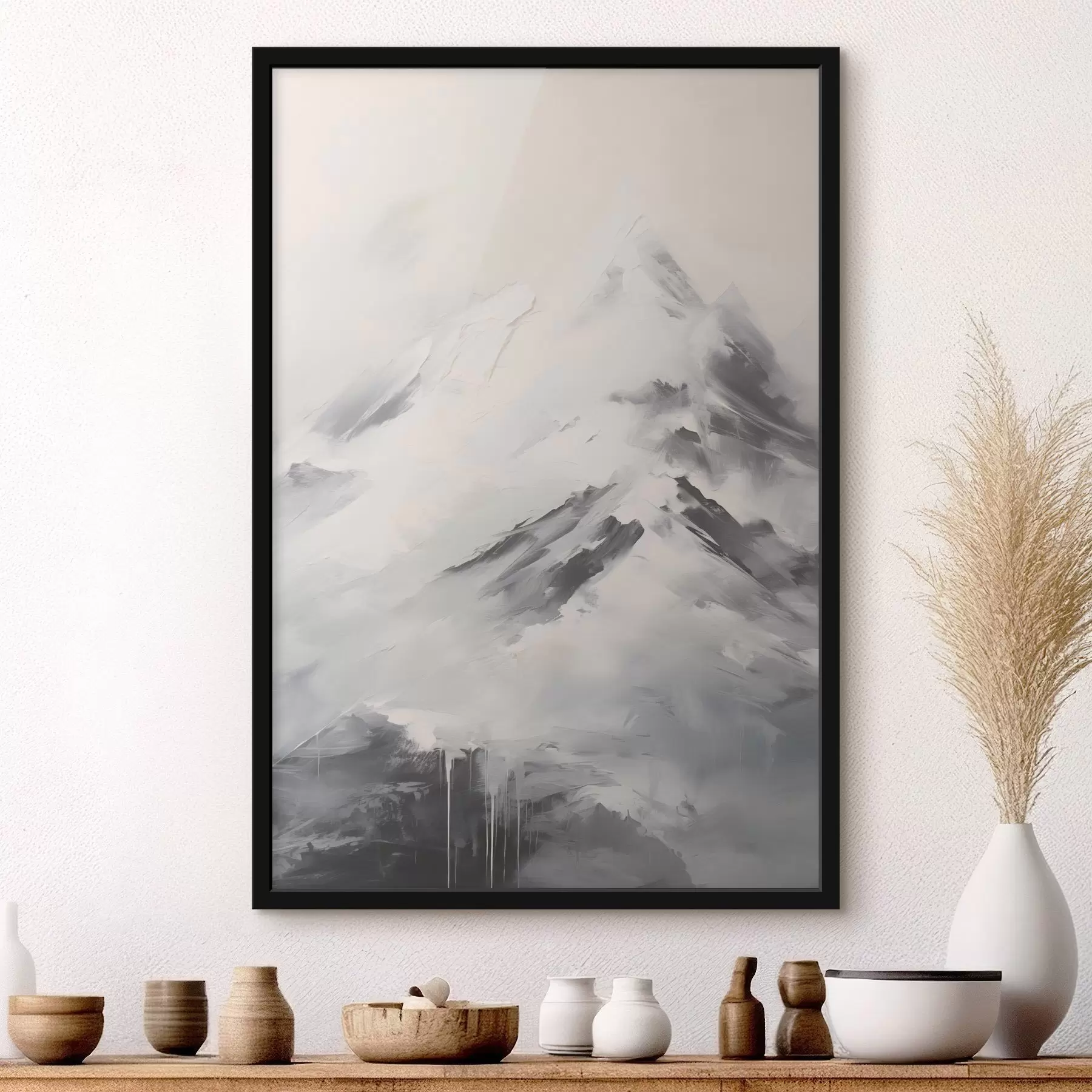 fototapet Vârfuri de munte înzăpezite cu umbre cenușii, cer cenușiu, pensule, texturat, minimalist f45932