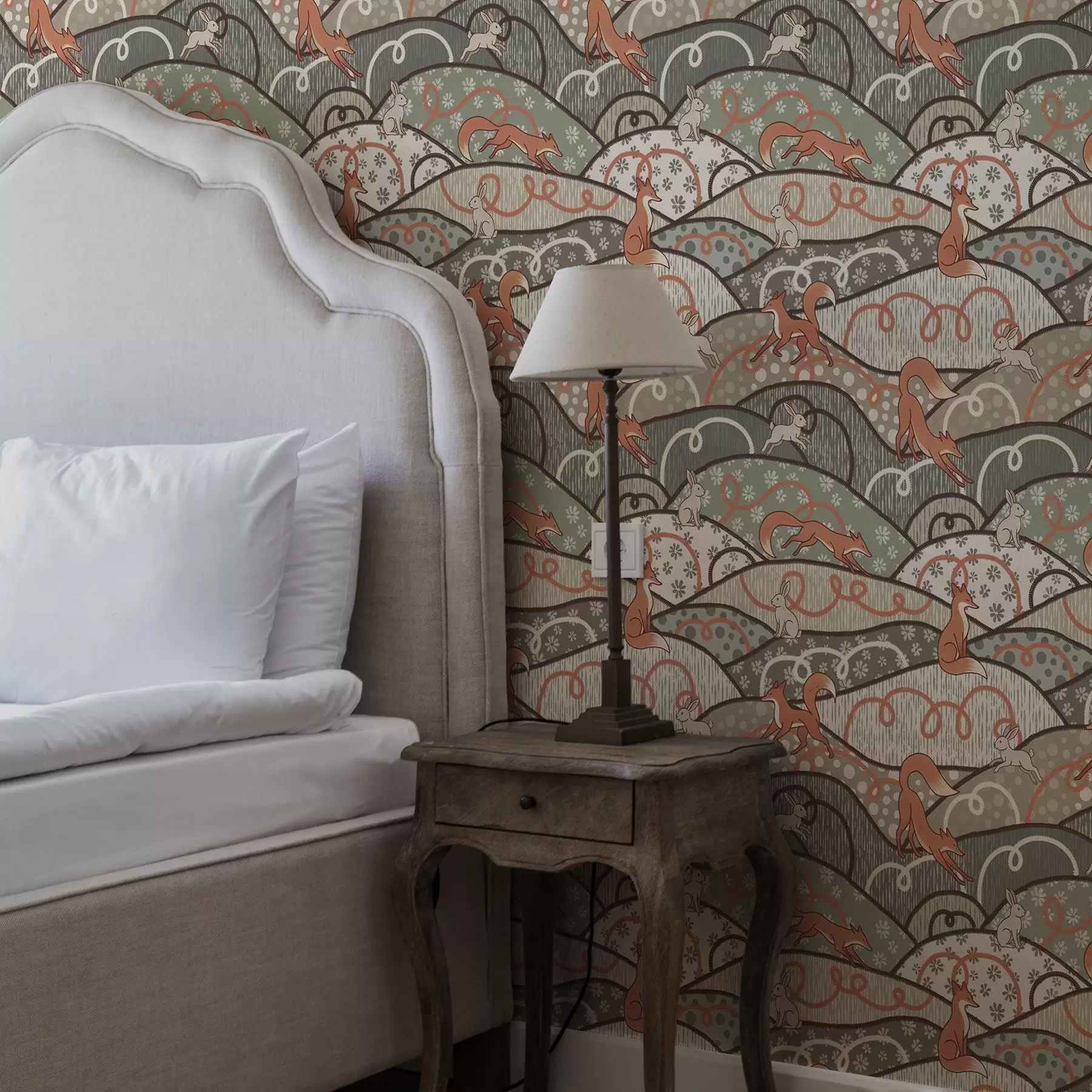 fototapet Vulpi și iepuri pe dealuri ondulate, model retro a00690