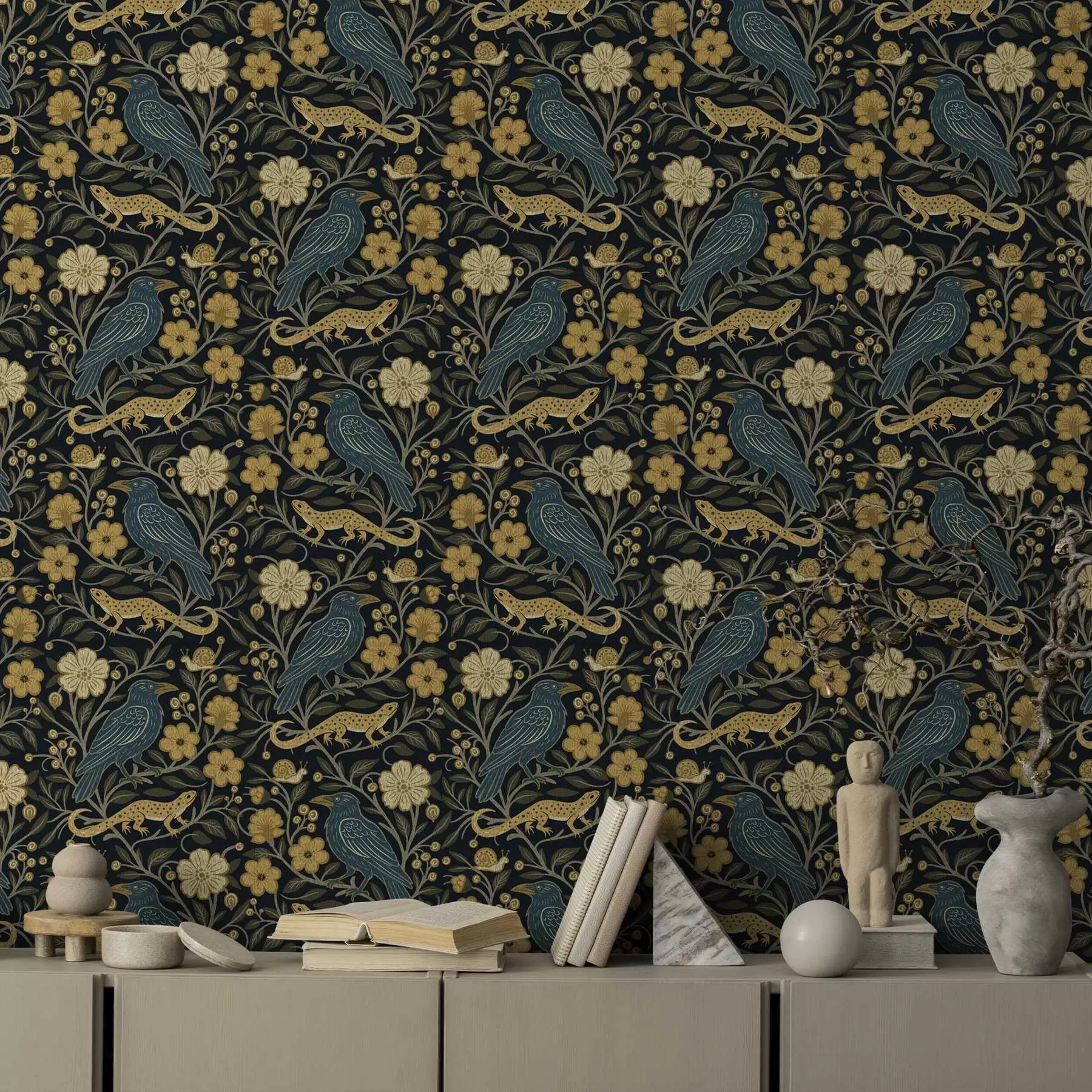 fototapet Păsări, șopârle și melci printre flori pe un fundal întunecat a00691