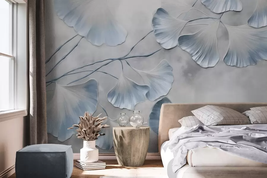 fototapet Frunze de Ginkgo biloba cu margini albastre pe o ramură, fundal texturat gri, design elegant și minimalist w09472v1