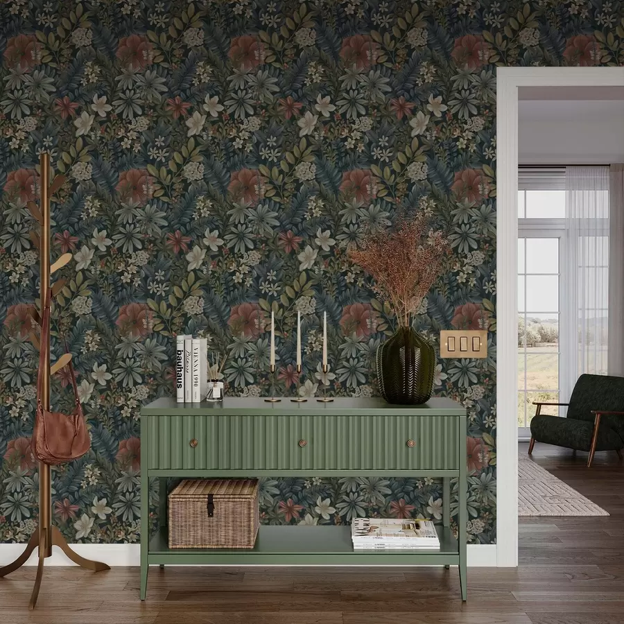 fototapet Fundal întunecat cu flori și frunze dense în tonuri calde a00678