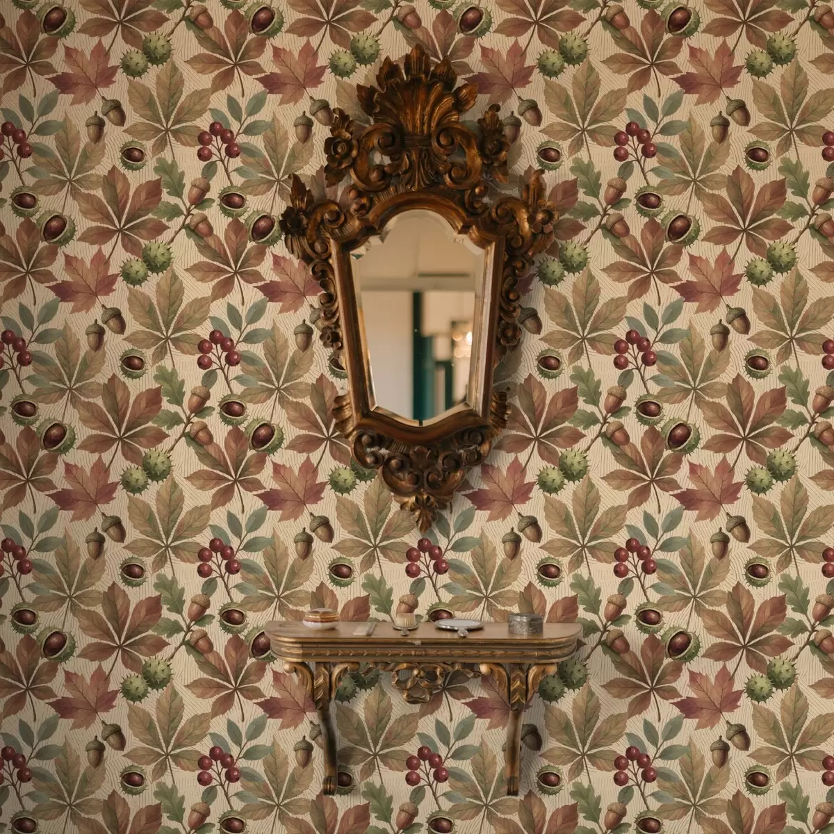 Wallpaper Frunze de toamnă, ghinde și fructe de pădure pe fundal bej a00754