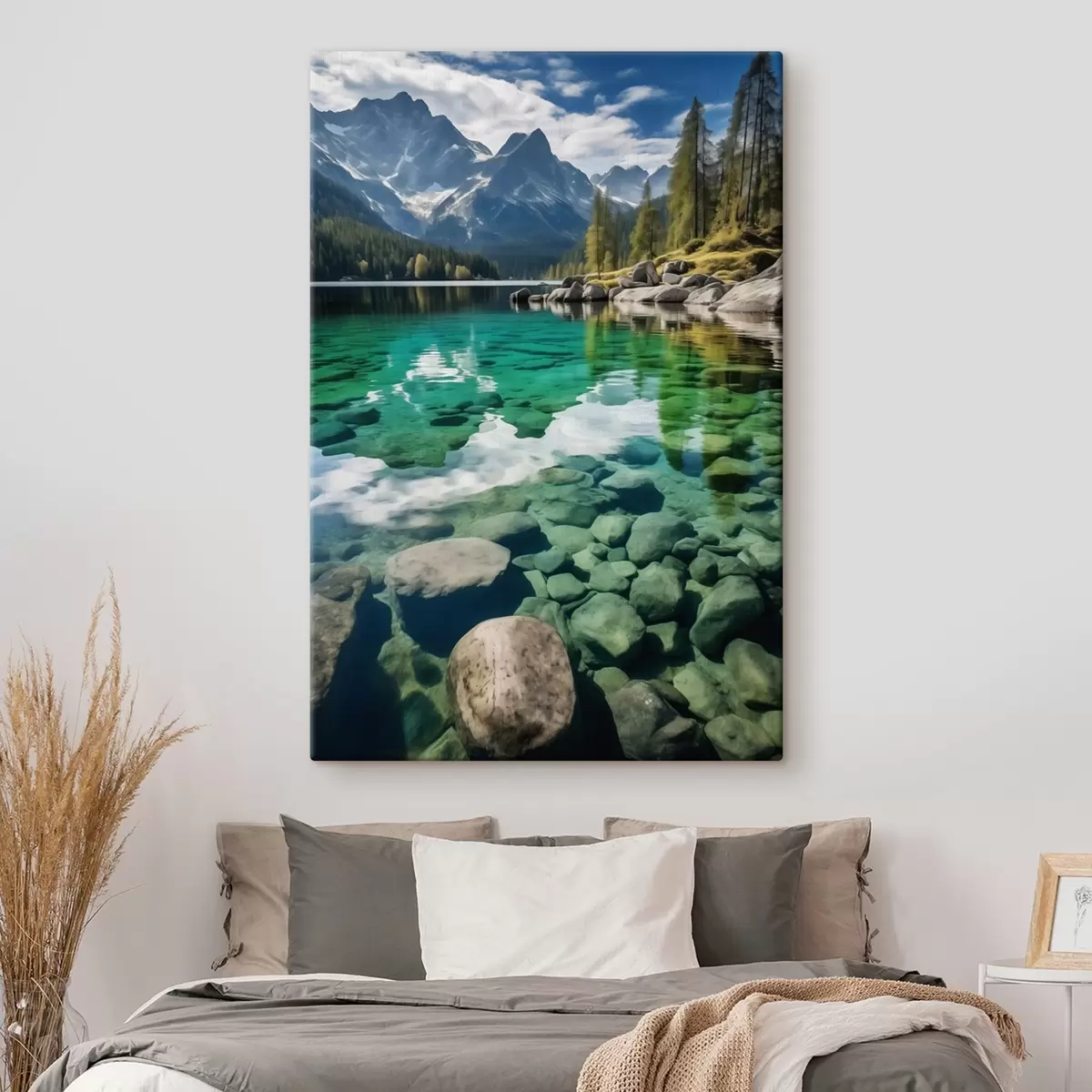 Tablouri Lac alpin de smarald cu stânci sub el și vârfuri înalte s46515
