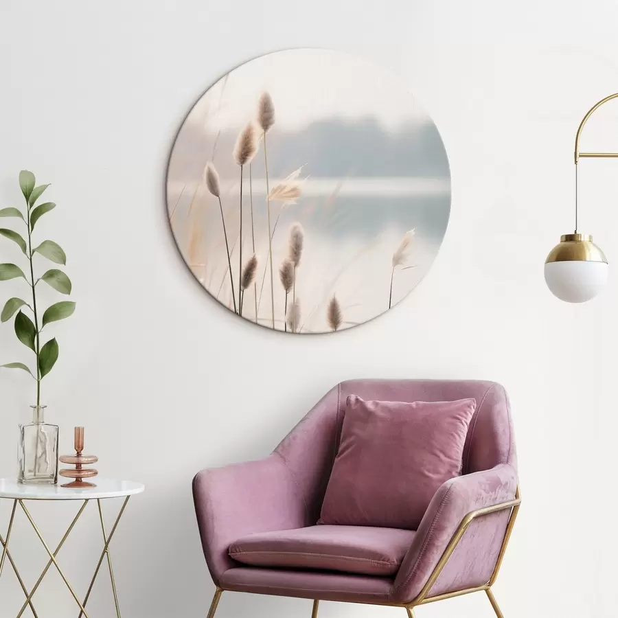 Tablouri Stuf moale pe malul unui lac încețoșat, tonuri pastelate de bej r46504