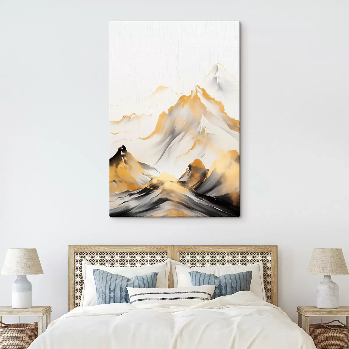 Tablouri Munți texturați galbeni și negri cu vârfuri înzăpezite, stil de pictură cu tuș, lanț muntos minimalist s46683
