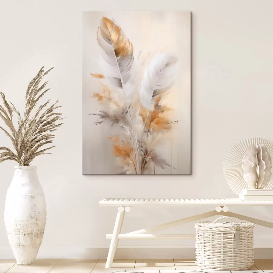 Tablouri Pene abstracte, înconjurate de pene bej și maro, moi și delicate, pe un fundal bej deschis. s46711