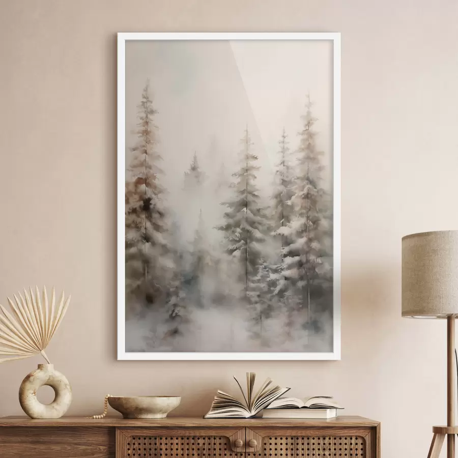 fototapet Pini înalți acoperiți de zăpadă, în picioare într-o pădure încețoșată, o scenă de iarnă blândă și liniștită f46701