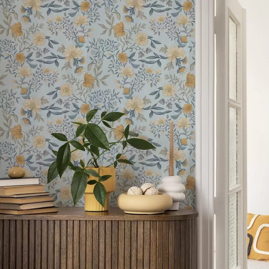 fototapet Flori galbene și albastre cu frunze pe un fundal albastru ca cerul a00934