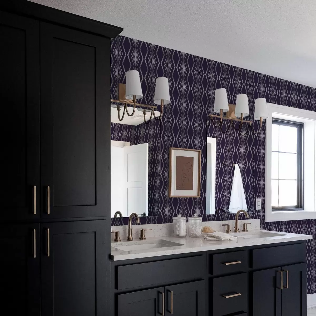 Wallpaper Fundal violet intens cu diamante și linii zigzagate gri a00974v1