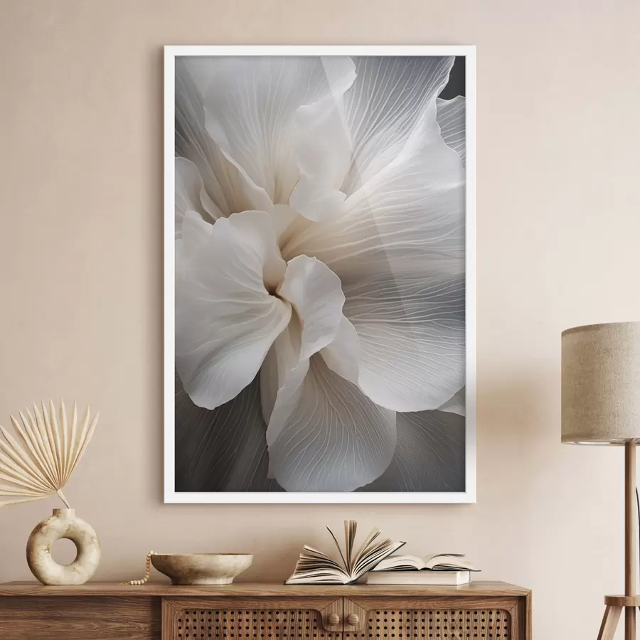 fototapet Prim-plan cu petale florale albe abstracte delicate, cu linii complexe și un fundal întunecat estompat f47018