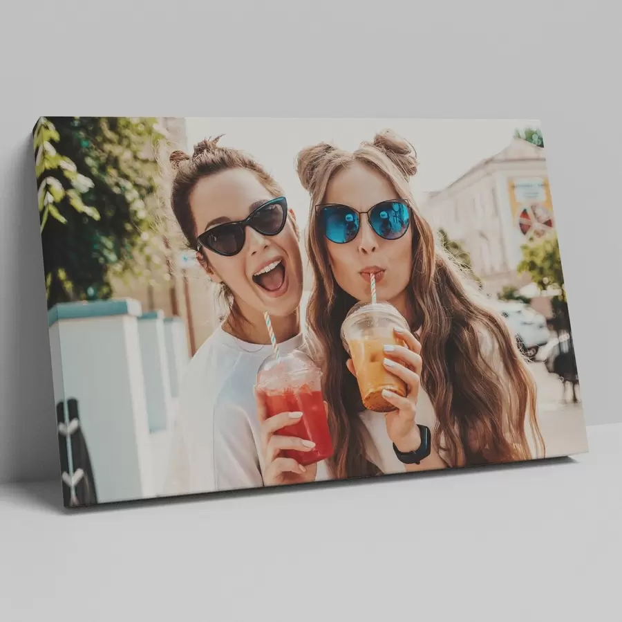 Tablouri Un cadou pentru un prieten cu o fotografie pe pânză s47166