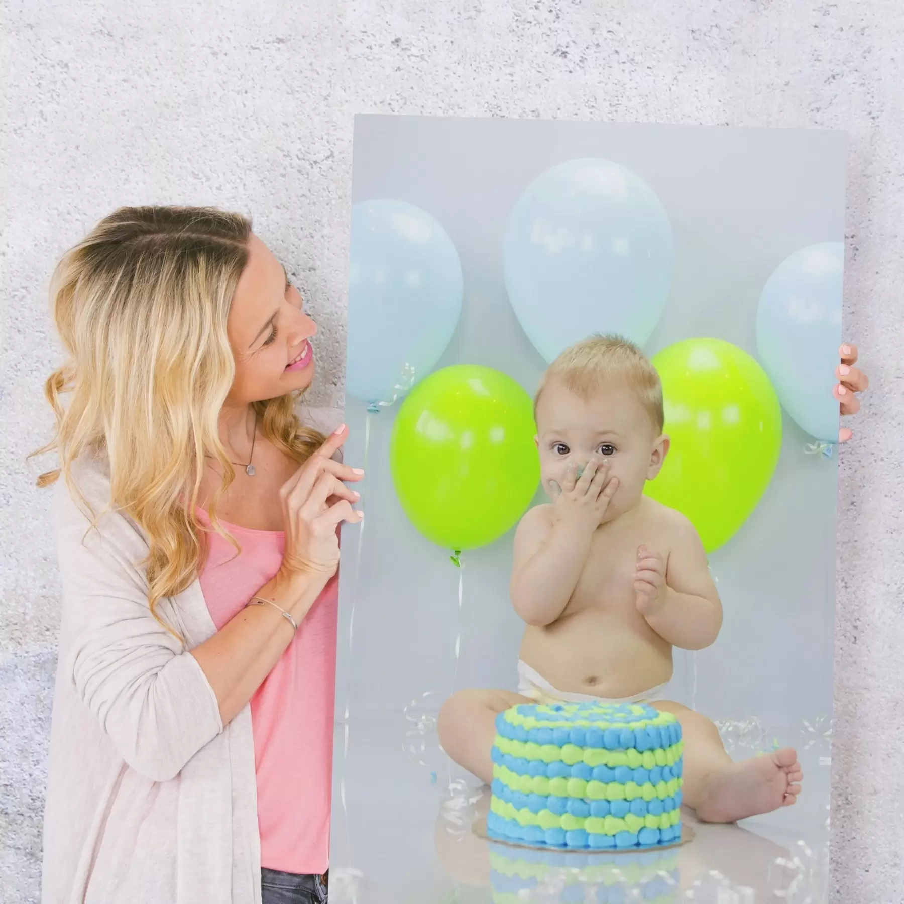 Tablouri Cadou de ziua de naștere: un tablou realizat după o fotografie s47207