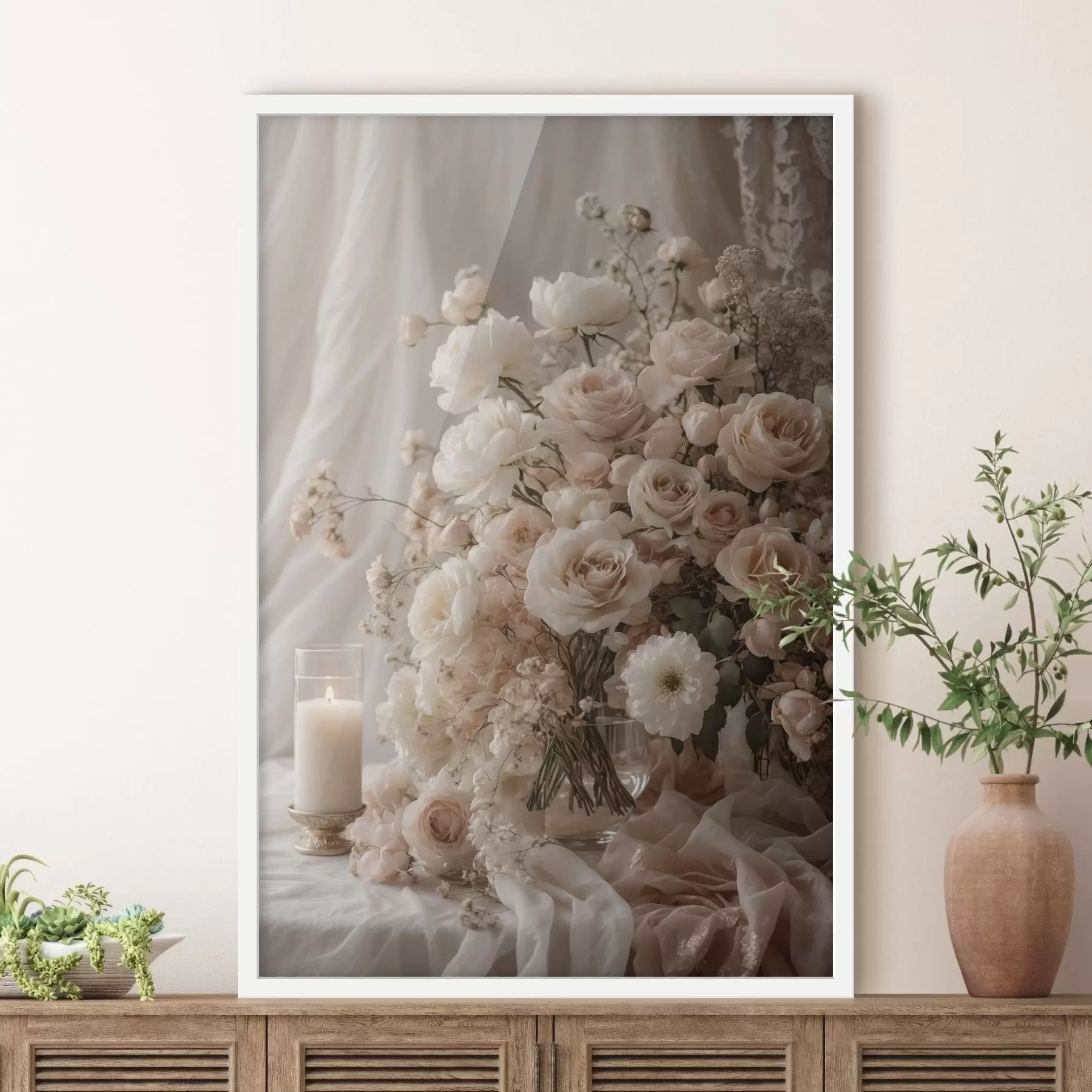 fototapet Flori crem lângă o lumânare aprinsă f47281