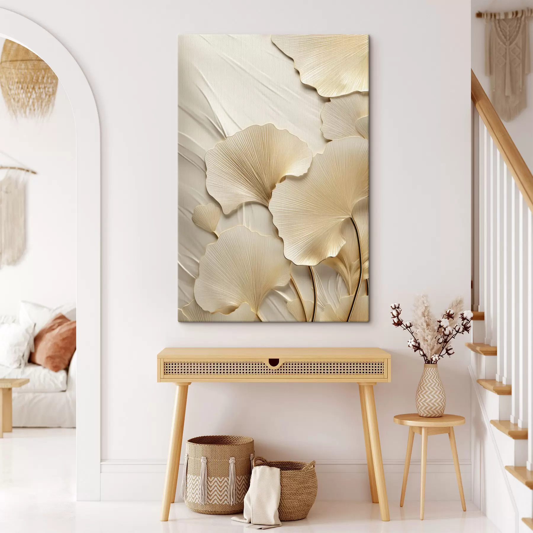 Tablouri Frunze abstracte de ginkgo pe un fundal texturat, deschis la culoare, compoziție elegantă și abstractă s47867