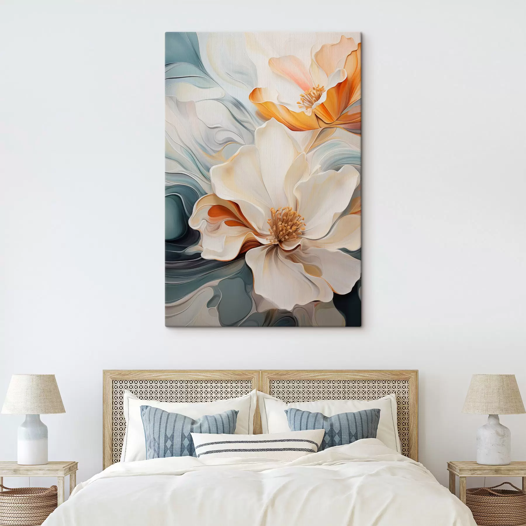 Tablouri Floare abstractă mare cu petale albe, portocalii și verde-albăstrui, fundal texturat s47878