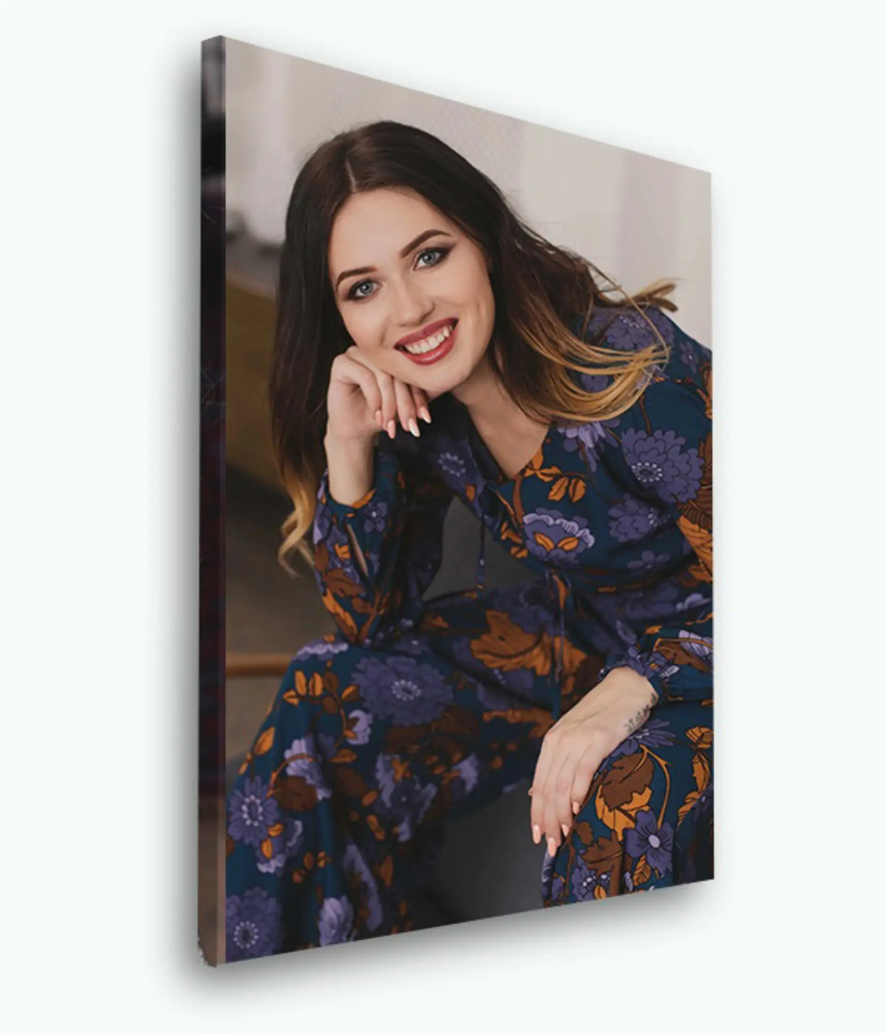 Tablouri Zâmbet, fotografie și violet s33104