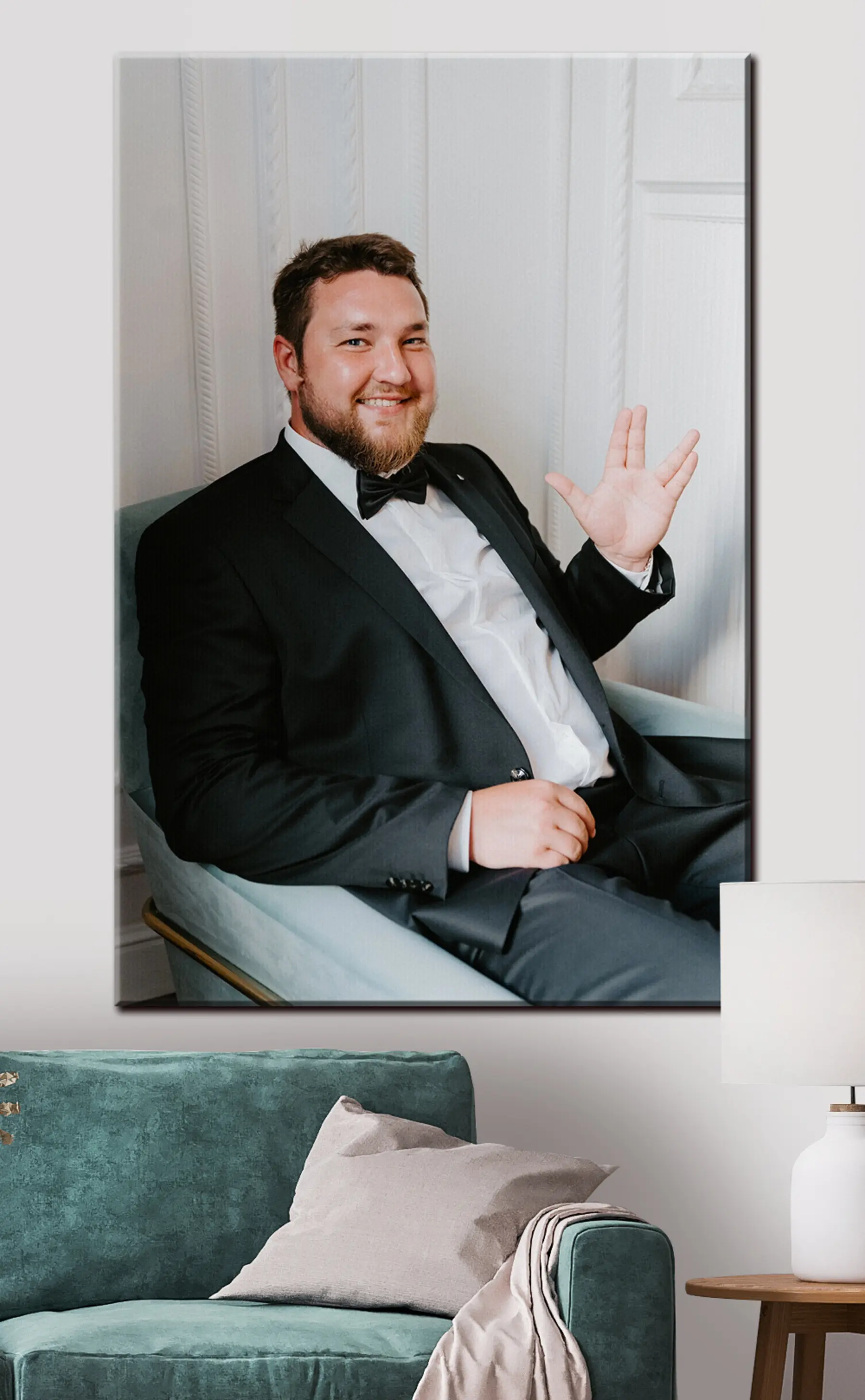 Tablouri Zâmbet, braț și cămașă s33259