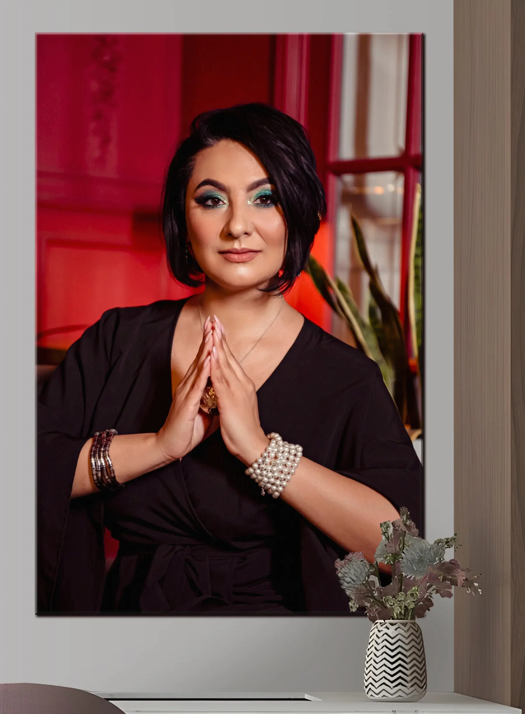 Tablouri Buze, gene și gât s33331