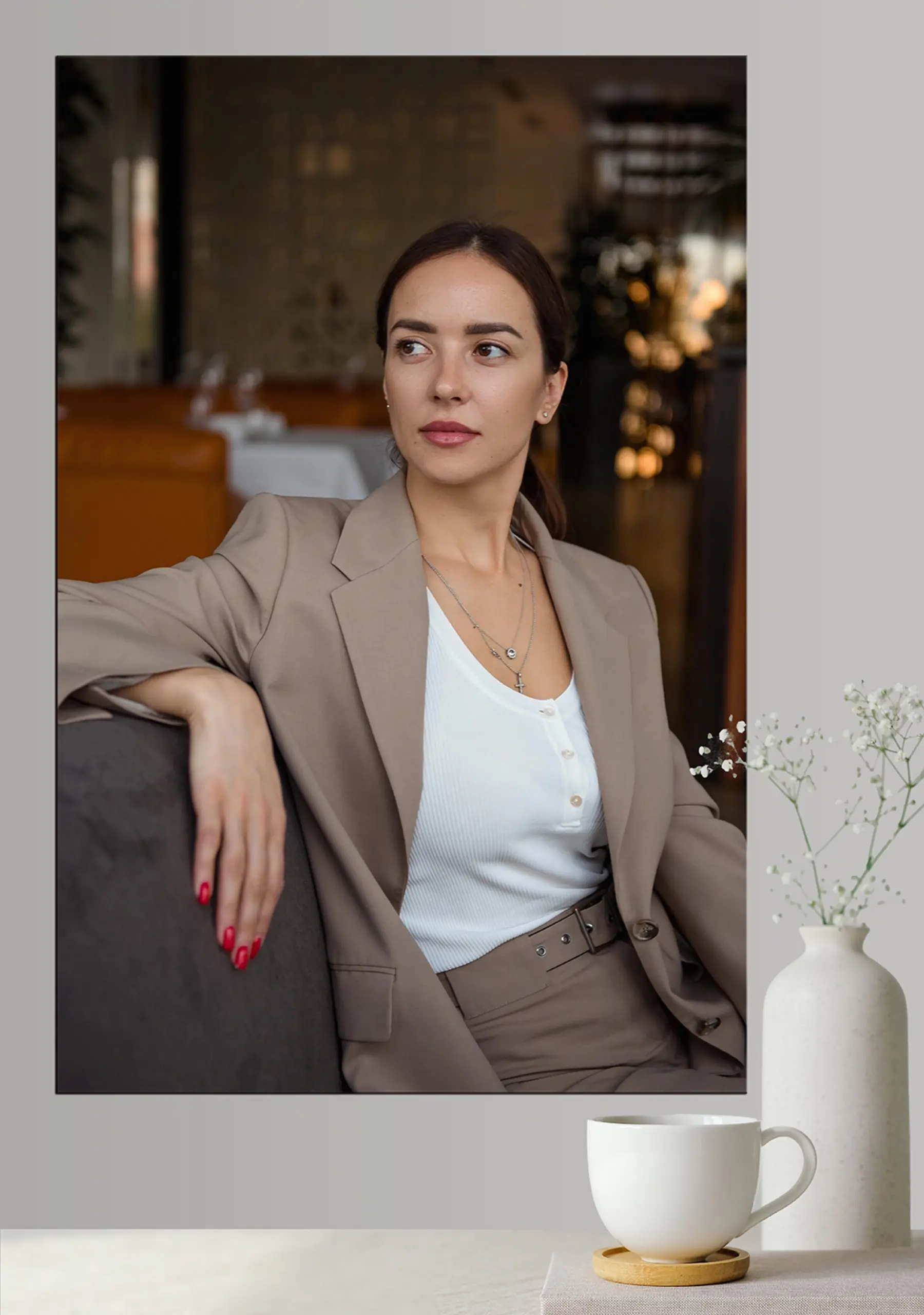 Tablouri Gât, mânecă și haină s33347