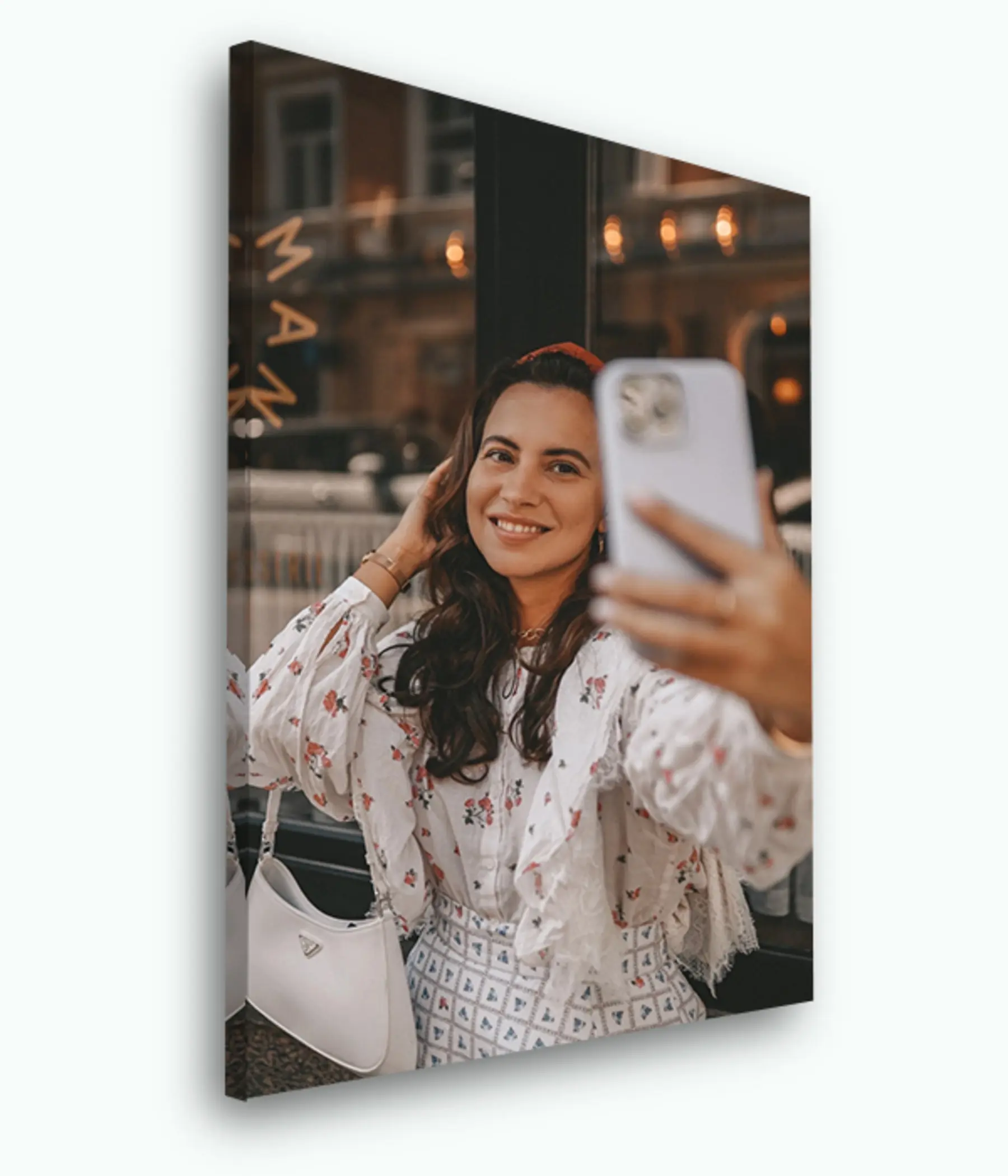 Tablouri Zâmbet, fotografie și mobilier s33446