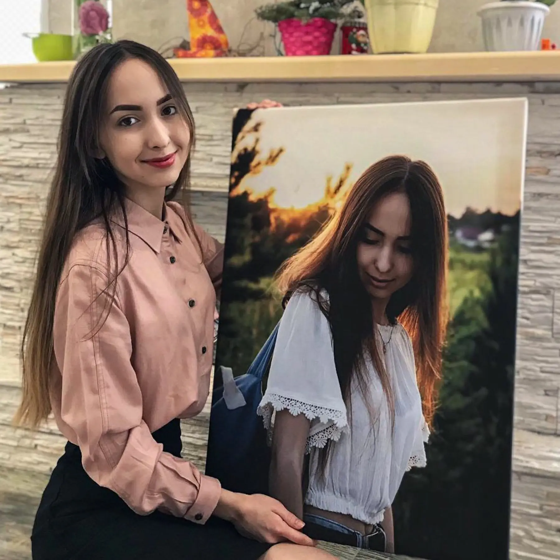 Tablouri Păr, zâmbet și fotografie cu bliț s34674